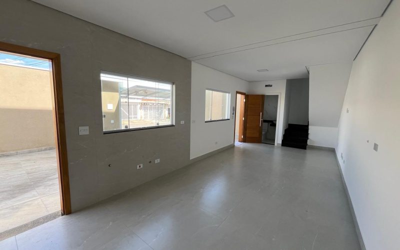 WhatsApp Image 2025-09-24 at 13.53.54 (1)