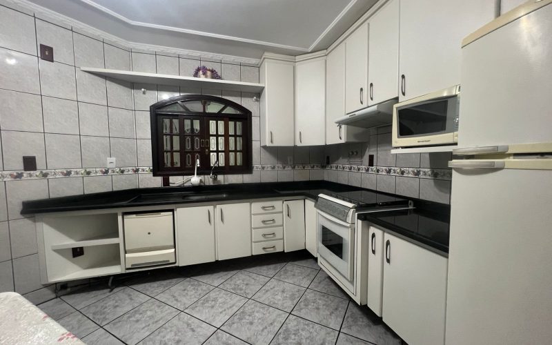 WhatsApp Image 2025-10-10 at 12.01.02 (1)