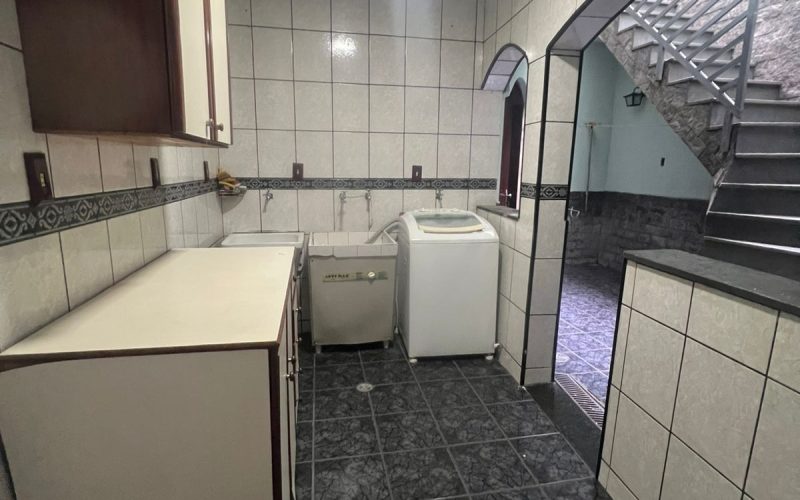 WhatsApp Image 2025-10-10 at 12.01.03