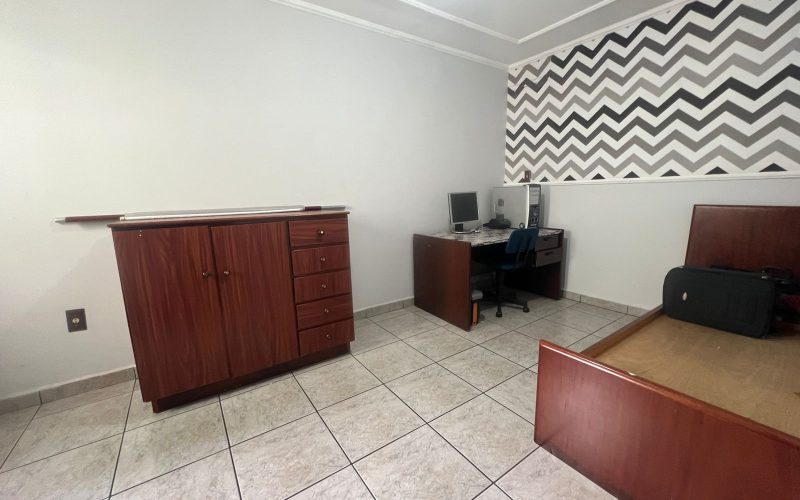 WhatsApp Image 2025-10-10 at 12.01.07 (1)