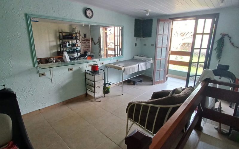 WhatsApp Image 2025-10-15 at 13.11.53 (1)