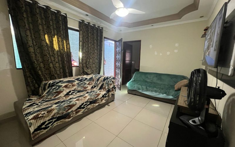 WhatsApp Image 2025-10-24 at 10.22.57 (4)